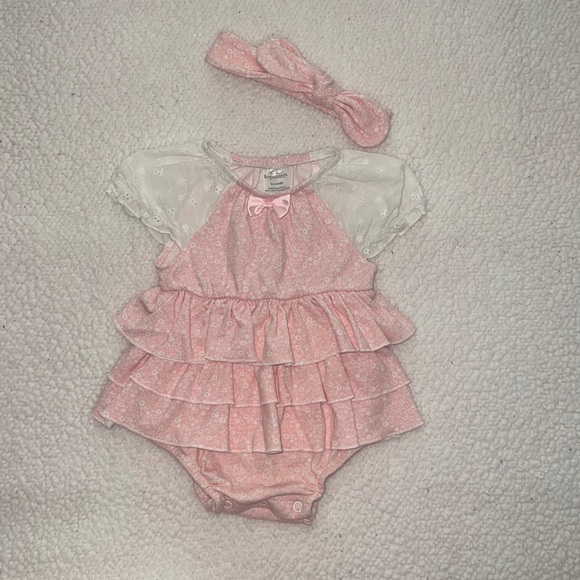 Little beginnings Baby dress - Picture 1 of 1